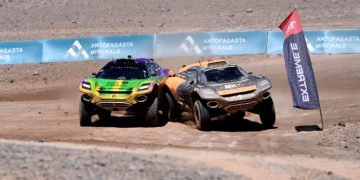 Extreme E cars racing in Chile desert