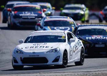 Toyota 86 race cars on track