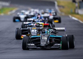 Toyota FT-60 leading field of Formula Regional cars at Hampton Downs