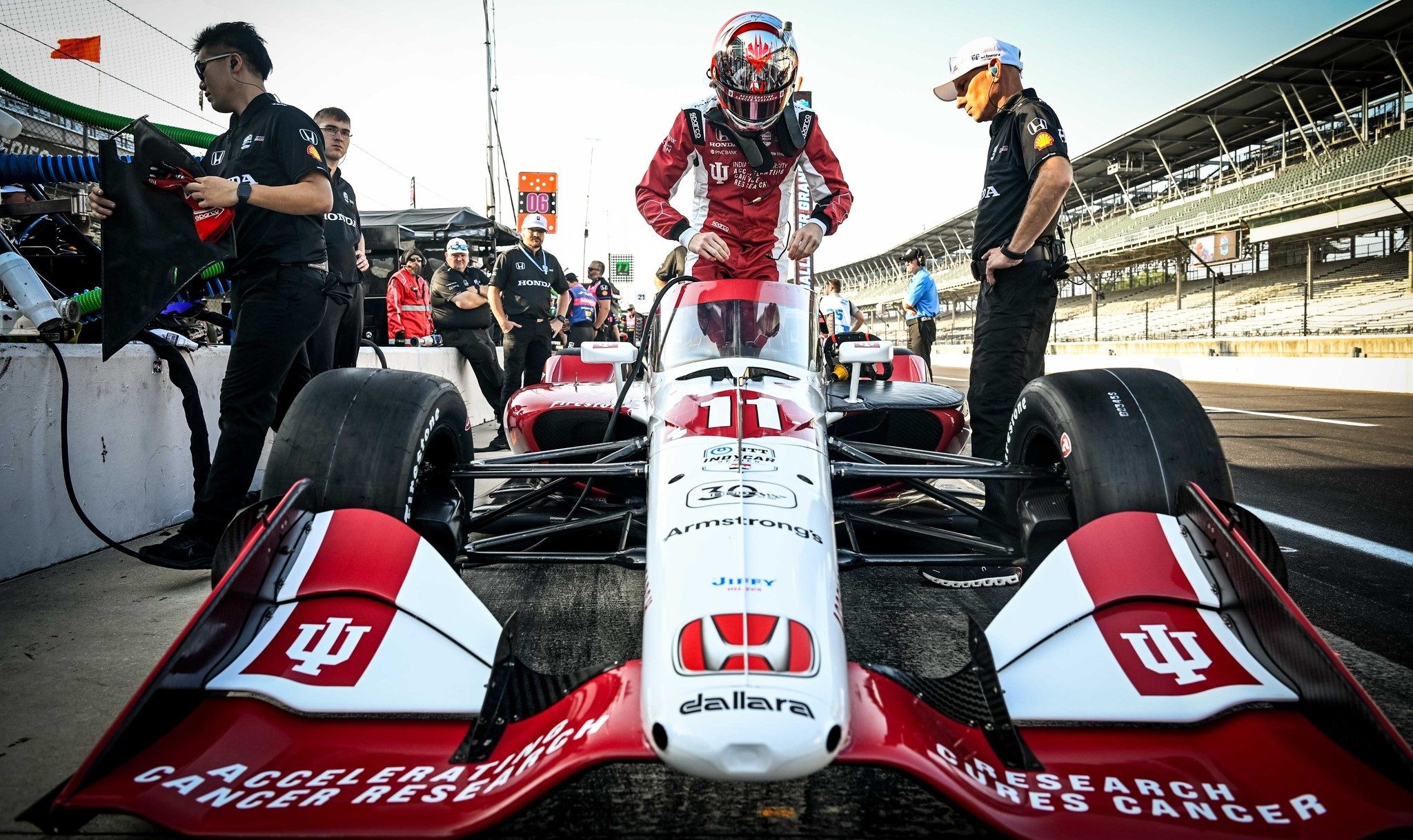 Rahal qualifies on pole at Indianapolis, Armstrong fastest Kiwi in
