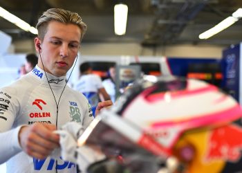 AUSTIN, TEXAS - OCTOBER 18: Liam Lawson of New Zealand and Visa Cash App RB prepares to drive in the garage during practice ahead of the F1 Grand Prix of United States at Circuit of The Americas on October 18, 2024 in Austin, Texas. (Photo by Rudy Carezzevoli/Getty Images) // Getty Images / Red Bull Content Pool // SI202410180708 // Usage for editorial use only //