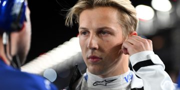 LAS VEGAS, NEVADA - NOVEMBER 23: Liam Lawson of New Zealand and Visa Cash App RB looks on from the grid during the F1 Grand Prix of Las Vegas at Las Vegas Strip Circuit on November 23, 2024 in Las Vegas, Nevada. (Photo by Rudy Carezzevoli/Getty Images) // Getty Images / Red Bull Content Pool // SI202411240431 // Usage for editorial use only //